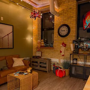  Apartment Heart Of The City: Cozy 2-bed Loft